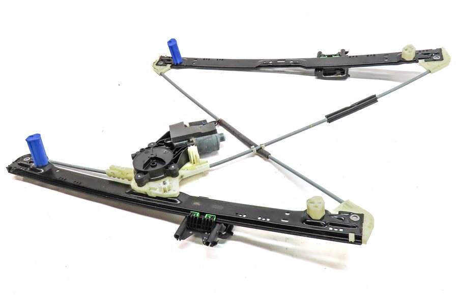 Thumbnail 4: 17-21 ROVER DISCOVERY (L462) FRONT LEFT DRIVER DOOR WINDOW REGULATOR w/ MOTOR
