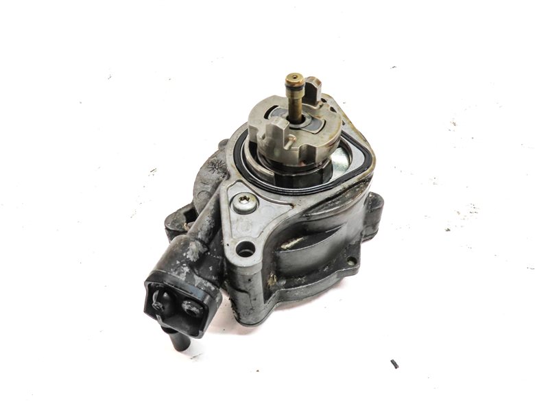 Thumbnail 2: 2010-2019 RANGE ROVER SPORT LR4 / JAGUAR XE XF XK 3.0L / 5.0L BRAKE VACUUM PUMP