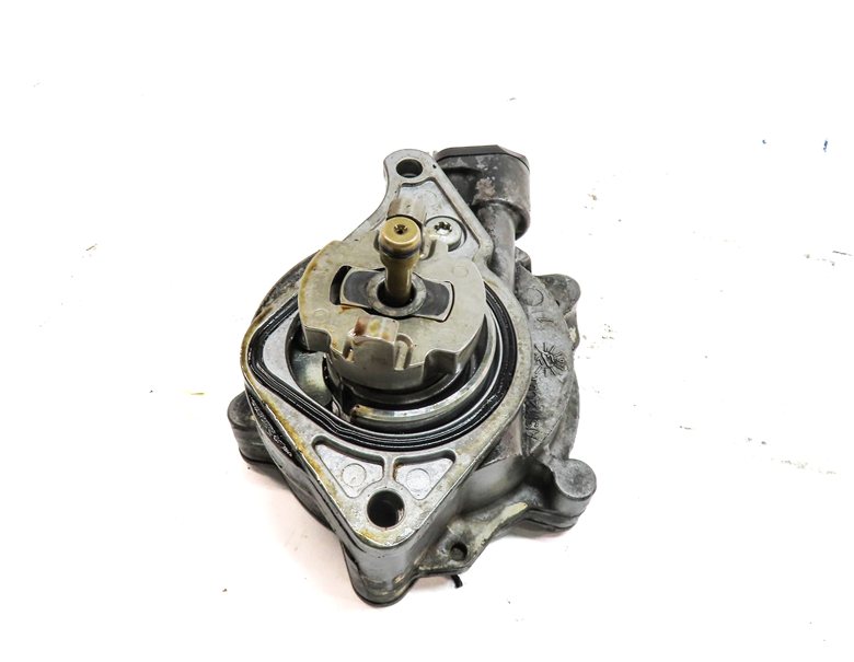 Thumbnail 4: 2010-2019 RANGE ROVER SPORT LR4 / JAGUAR XE XF XK 3.0L / 5.0L BRAKE VACUUM PUMP