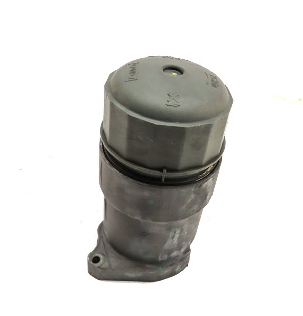 Thumbnail 4: 17 LAND ROVER DISCOVERY (L462) 3.0L SUPER ENGINE MOTOR OIL FLUID FILTER HOUSING