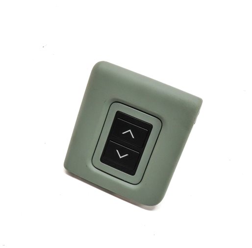 17 LAND ROVER DISCOVERY (L462) 2ND ROW RIGHT SEAT POSITION ADJUST SWITCH (GRAY)