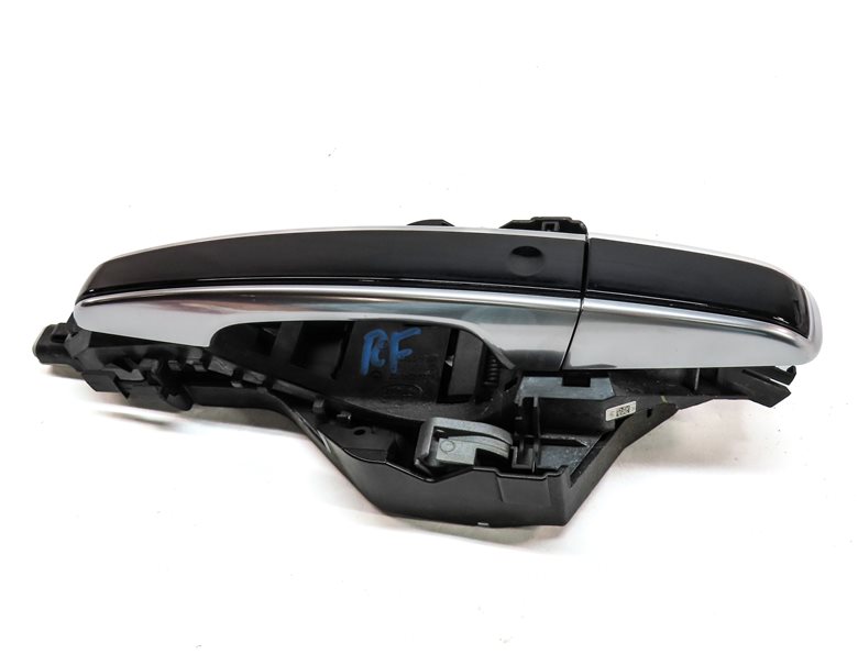 Thumbnail 4: 17-20 RANGE ROVER DISCOVERY L462 FRONT RIGHT PASSENGER DOOR HANDLE (Black)