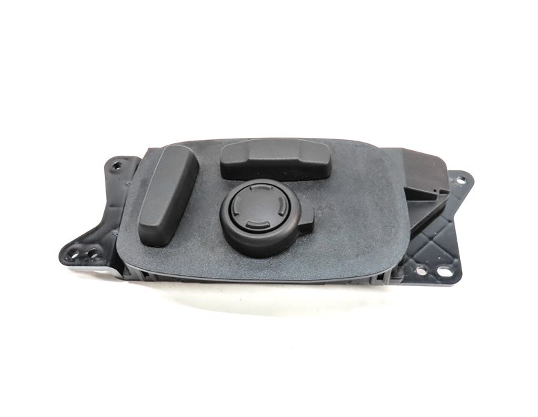 Thumbnail 3: 17 ROVER DISCOVERY (L462) FRONT LEFT DRIVER SEAT POSITION ADJUST SWITCH w/LUMBAR