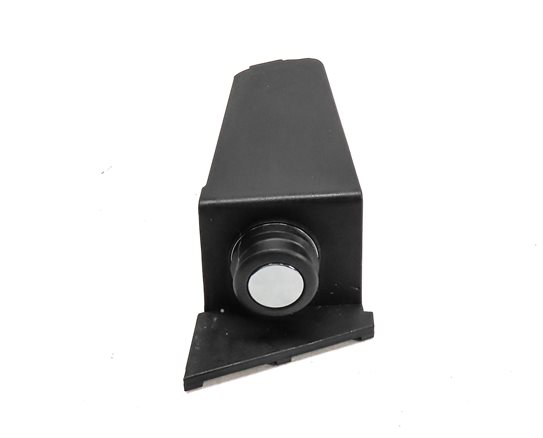 Thumbnail 2: 2017 LAND ROVER DISCOVERY (L462) 12V POWER SOCKET OUTLET PLUG w/ TRIM (BLACK)