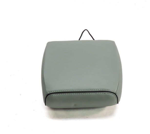 Thumbnail 7: 17-20 LAND ROVER DISCOVERY (L462) REAR RIGHT SEAT BACK HEADREST (Glacier)