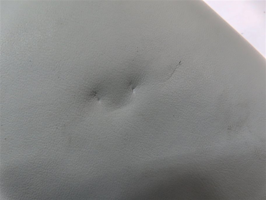 Thumbnail 9: 17-20 LAND ROVER DISCOVERY (L462) REAR LEFT SEAT BACK HEADREST (Glacier)