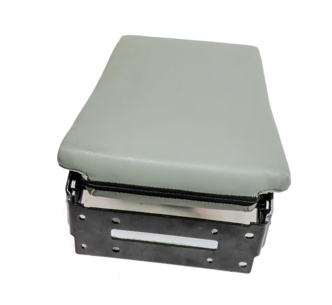 Thumbnail 7: 17-20 LAND ROVER DISCOVERY L462 2ND ROW CENTER SEAT ARMREST w/CUPHOLDER(Glacier)
