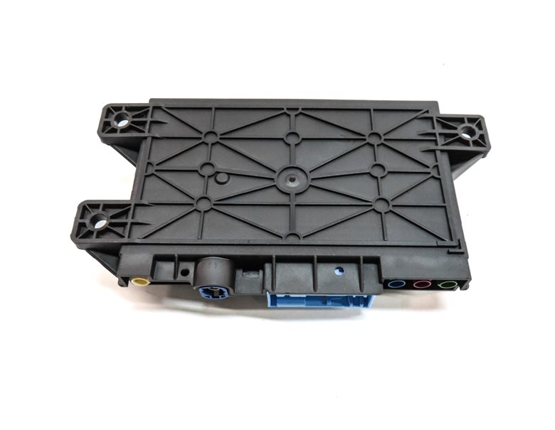 Thumbnail 4: 2017 LAND ROVER DISCOVERY (L462) TELEMATICS COMMUNICATION CONTROL MODULE