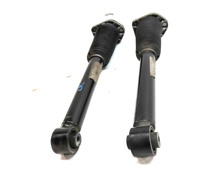 Thumbnail 2: 2017 LAND ROVER DISCOVERY (L462) AWD REAR STANDARD SUSPENSION SHOCK STRUT SET/2