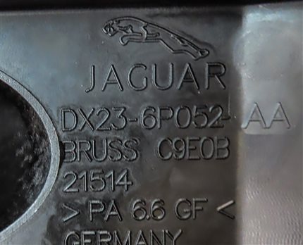 Thumbnail 6: 14-17 LR4 RANGE ROVER SPORT DISCOVERY (L405 L494 L462) 3.0L RIGHT VALVE COVER