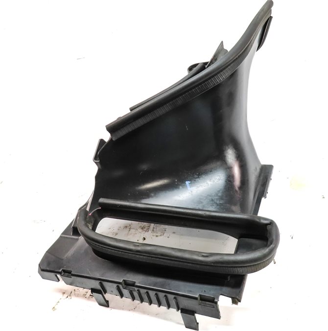 Thumbnail 3: 2017 LAND ROVER DISCOVERY (L462) 3.0L SUPER ENGINE LEFT DRIVER AIR INTAKE DUCT