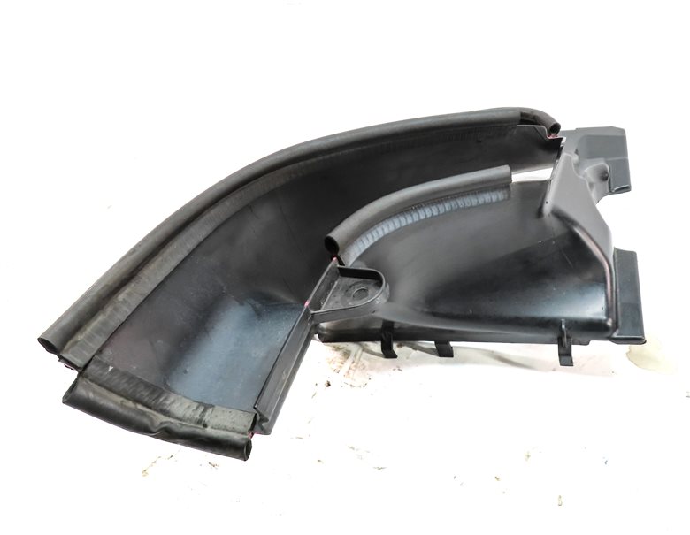 Thumbnail 4: 2017 LAND ROVER DISCOVERY (L462) 3.0L SUPER ENGINE LEFT DRIVER AIR INTAKE DUCT