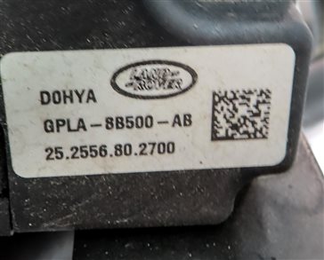 Thumbnail 9: 2017 LAND ROVER DISCOVERY (L462) 3.0L SUPER ENGINE PRE-HEATER COOLANT PUMP