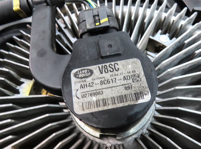 Thumbnail 13: 17-22 ROVER SPORT DEFENDER DISCOVERY RADIATOR COOLING FAN w/ SHROUD SUPPORT