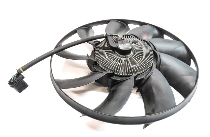 Thumbnail 6: 17-22 ROVER SPORT DEFENDER DISCOVERY RADIATOR COOLING FAN w/ SHROUD SUPPORT