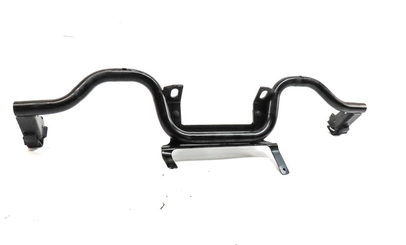 Thumbnail 5: 2017 LAND ROVER DISCOVERY (L462) 3.0L SUPER ENGINE FRONT RADIATOR SUPPORT BAR