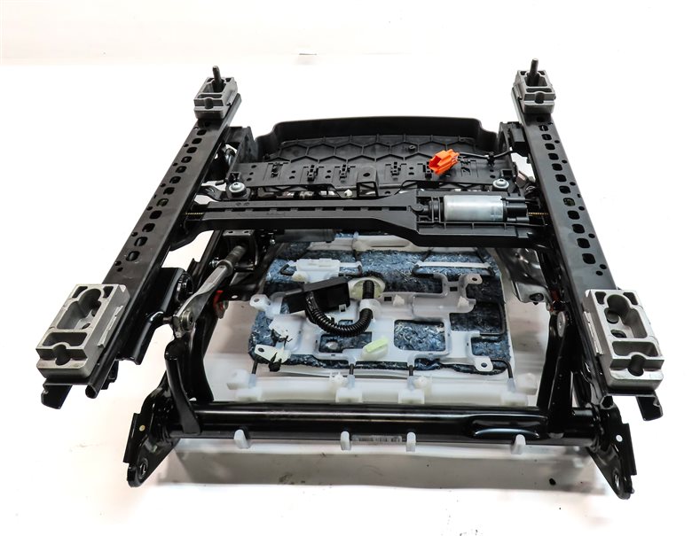 Thumbnail 9: 2017-2020 LAND ROVER DISCOVERY (L462) FRONT RIGHT PASSENGER SEAT TRACK w/MOTORS