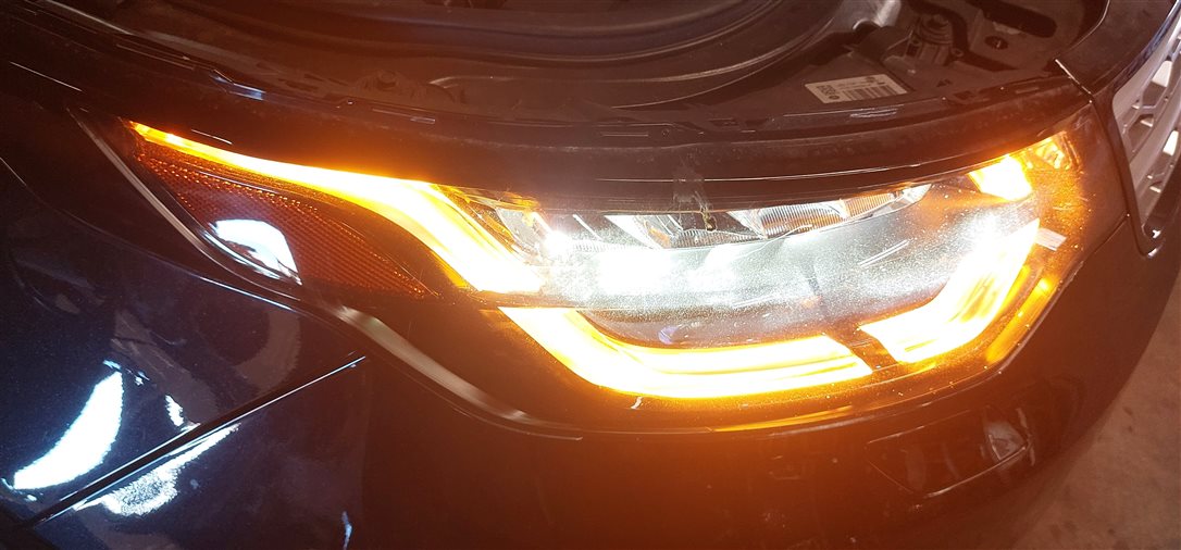 Thumbnail 2: 17-18 ROVER DISCOVERY (L462) FRONT RIGHT PASSENGER ADAPTIVE LED HEADLIGHT LAMP