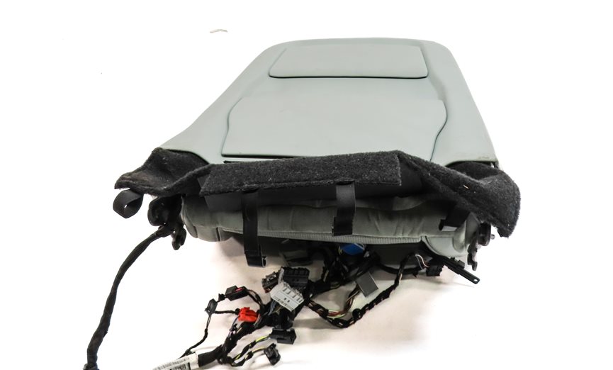 Thumbnail 6: 17-20 ROVER DISCOVERY (L462) FRONT RIGHT UPPER HEATED MEMORY SEAT BACK (Glacier)