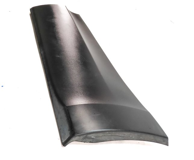 Thumbnail 3: 2017-2023 LAND ROVER DISCOVERY (L462) REAR LEFT LOWER DOOR TRIM MOULDING (BLACK)