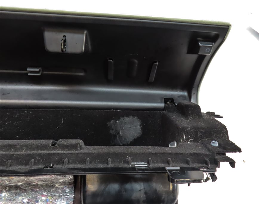 Thumbnail 11: 2017-2023 LAND ROVER DISCOVERY (L462) RIGHT PASSENGER UPPER GLOVE BOX (GLACIER)