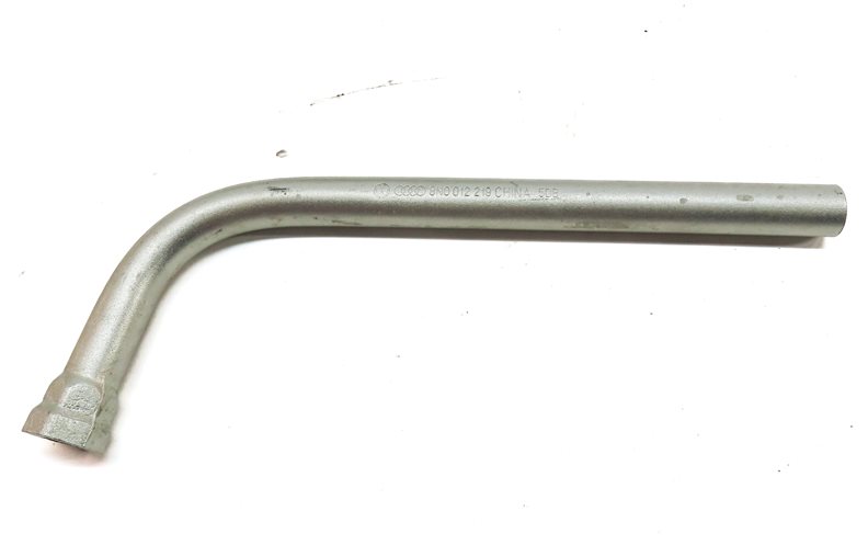 Thumbnail 5: 2015-2020 AUDI A3 S3 (8V 8Y) SPARE TIRE JACK LUG WRENCH TOW HOOK TOOL SET