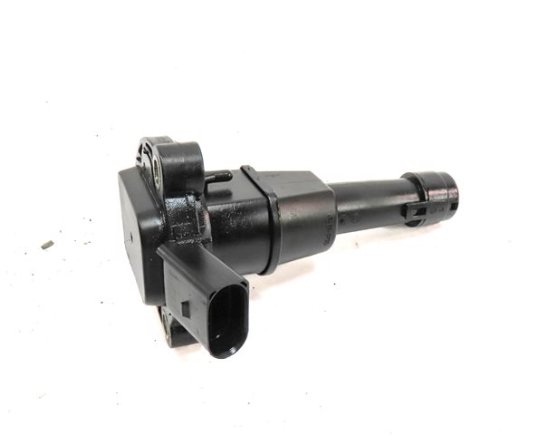 Thumbnail 2: 2015 AUDI A3 (8V) 2.0L (CNTC) ENGINE MOTOR OIL FLUID LEVEL SENSOR