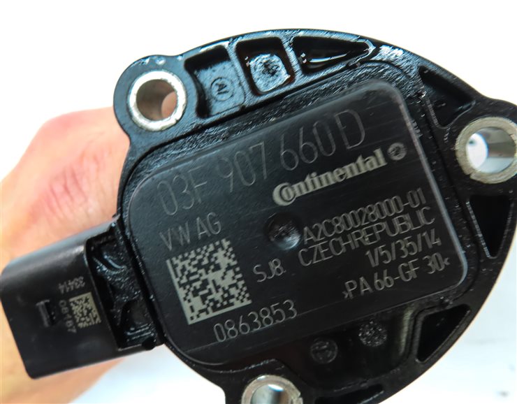Thumbnail 5: 2015 AUDI A3 (8V) 2.0L (CNTC) ENGINE MOTOR OIL FLUID LEVEL SENSOR