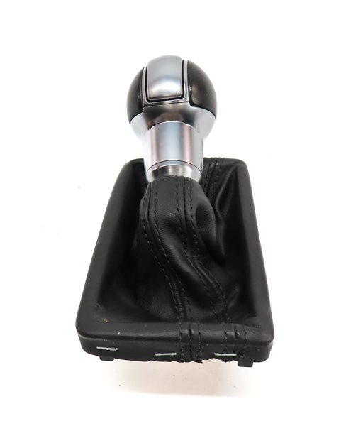 Thumbnail 4: 2015 AUDI A3 (8V) AUTOMATIC TRANSMISSION GEAR SHIFT SHIFTER KNOB HANDLE w/ BOOT