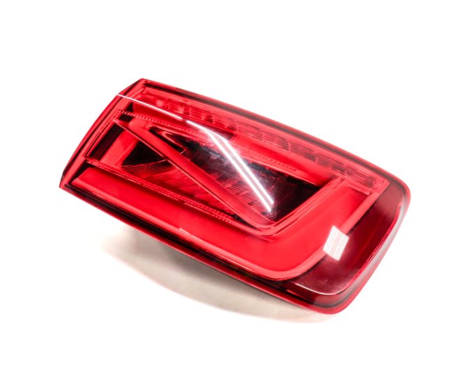 15-16 AUDI A3 S3 8V SEDAN CONVERTIBLE RIGHT OUTER LED TAILLIGHT BRAKE LIGHT LAMP