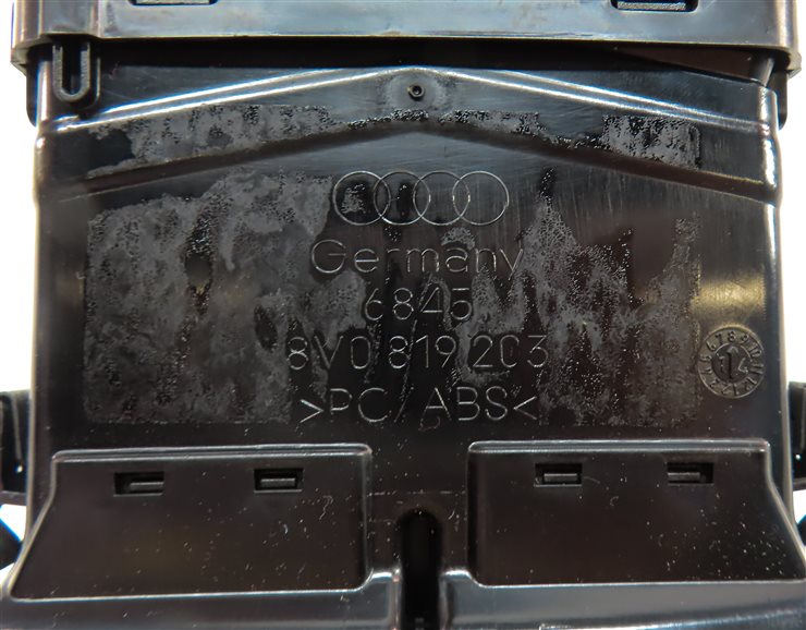 Thumbnail 5: 2015 AUDI A3 (8V) REAR CENTER CONSOLE HEAT AIR AC HVAC DUAL VENT (Black)
