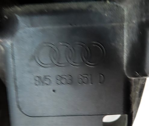 Thumbnail 8: 15-16 AUDI A3 (8V) FRONT CENTER PRIMARY HOOD GRILLE w/ EMBLEM (BLACK)