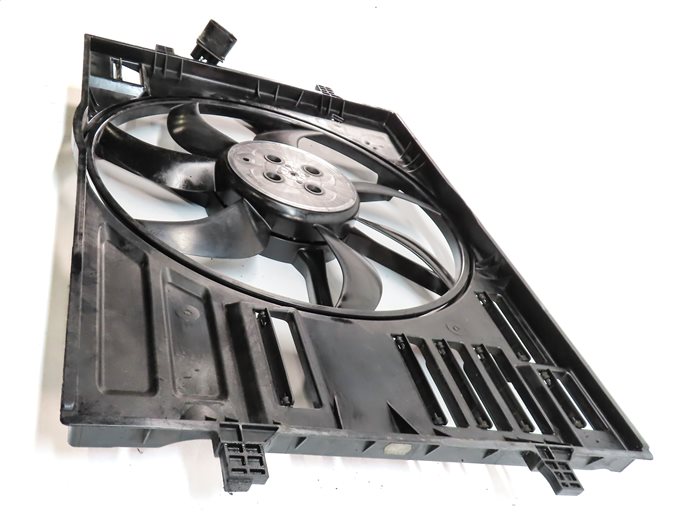 Thumbnail 4: 2015-2016 AUDI A3 (8V) 2.0L TURBO ENGINE - RADIATOR COOLING FAN ASSEMBLY