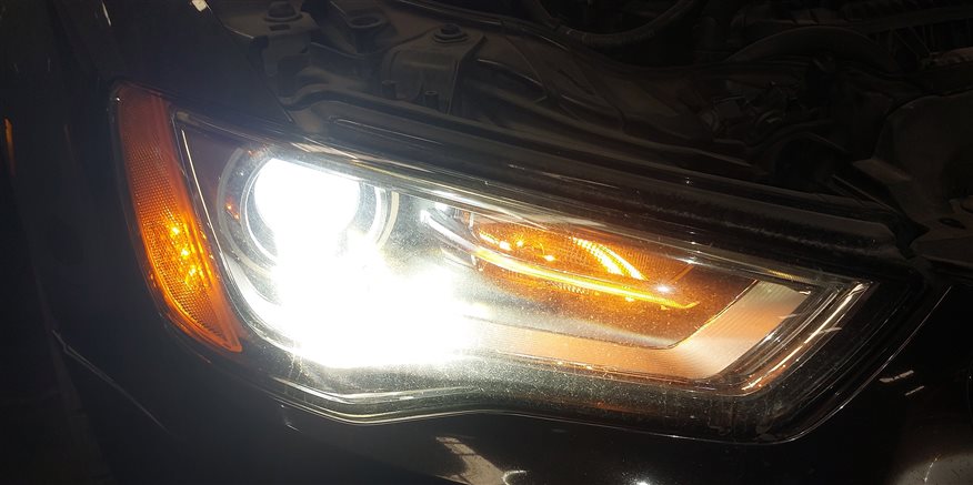 Thumbnail 2: 15-16 AUDI A3 (8V) RIGHT PASSENGER XENON HID HEADLIGHT LIGHT LAMP (8Q3 NON AFS)