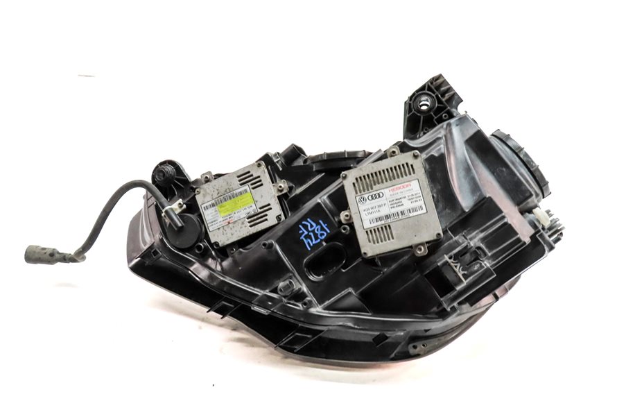 Thumbnail 6: 15-16 AUDI A3 (8V) RIGHT PASSENGER XENON HID HEADLIGHT LIGHT LAMP (8Q3 NON AFS)