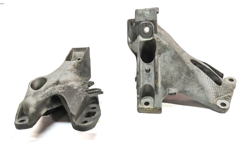 Thumbnail 2: 2012 BMW X5 (E70) 3.0L (N55) ENGINE MOTOR MOUNT SUPPORT BRACKET SET/2