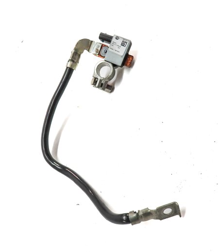 Thumbnail 3: 2012 BMW X5 (E70) 3.0L (N55) ENGINE NEGATIVE BATTERY TERMINAL WIRE CABLE