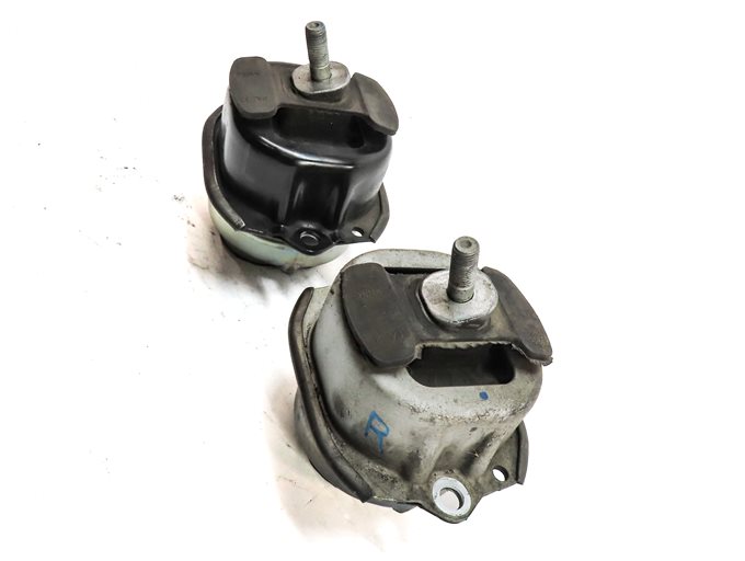 Thumbnail 3: 2012 BMW X5 (E70) 3.0L (N55) LEFT & RIGHT ENGINE MOTOR SUPPORT MOUNT SET/2