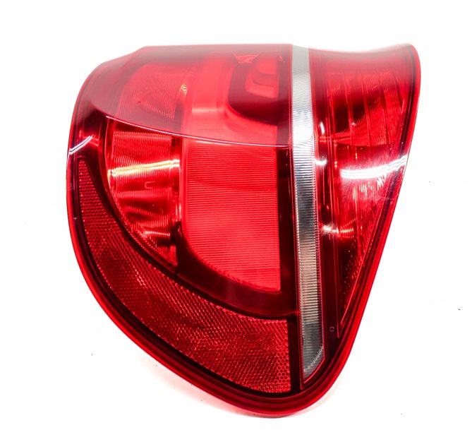 Thumbnail 5: 2011-2013 BMW X5 X5M (E70) RIGHT PASSENGER REAR OUTER TAILLIGHT BRAKE LIGHT LAMP