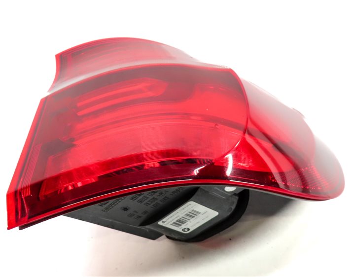 Thumbnail 7: 2011-2013 BMW X5 X5M (E70) RIGHT PASSENGER REAR OUTER TAILLIGHT BRAKE LIGHT LAMP