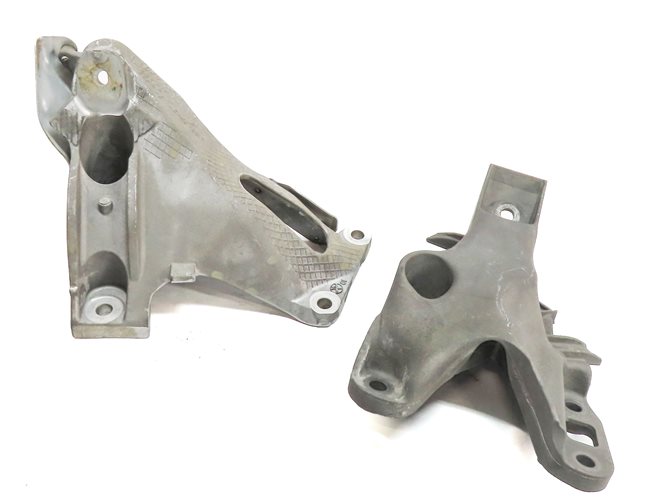 Thumbnail 1: 2011 BMW X5 (E70) 3.0L (N55) ENGINE MOTOR SUPPORT MOUNT BRACKET SET/2