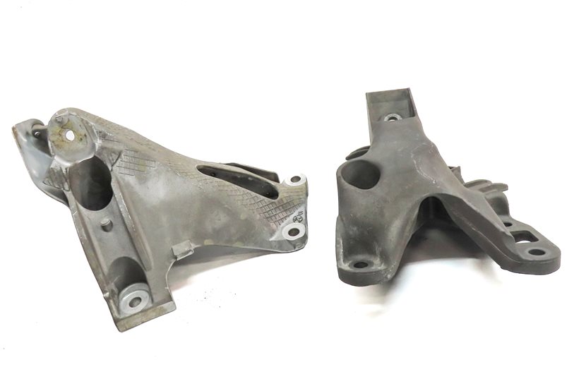 Thumbnail 2: 2011 BMW X5 (E70) 3.0L (N55) ENGINE MOTOR SUPPORT MOUNT BRACKET SET/2