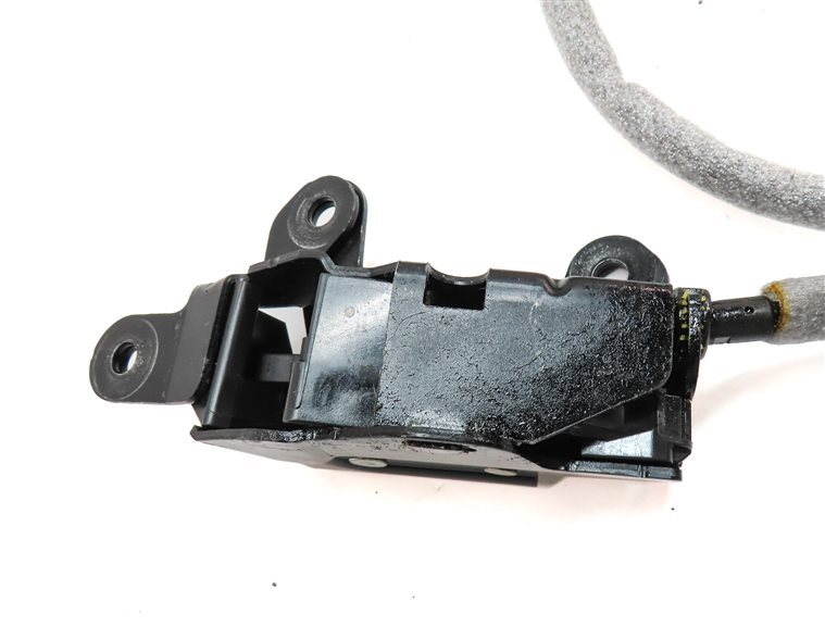 Thumbnail 6: 2011 BMW X5 (E70) REAR TRUNK LIFTGATE LOWER HATCH LID LOCK LATCH CABLE SET