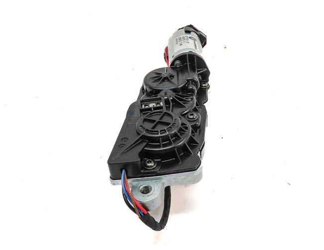 Thumbnail 4: 2011 BMW X5 (E70) REAR TRUNK LIFTGATE HATCH LID LATCH STRIKER PLATE ACTUATOR