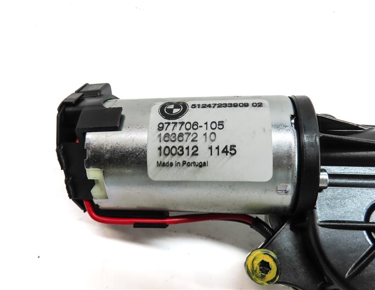 Thumbnail 6: 2011 BMW X5 (E70) REAR TRUNK LIFTGATE HATCH LID LATCH STRIKER PLATE ACTUATOR