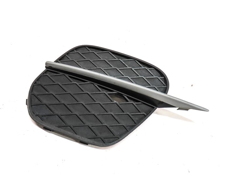 Thumbnail 1: 2011-2013 BMW X5 (E70) FRONT RIGHT PASSENGER LOWER BUMPER VENT GRILLE TRIM