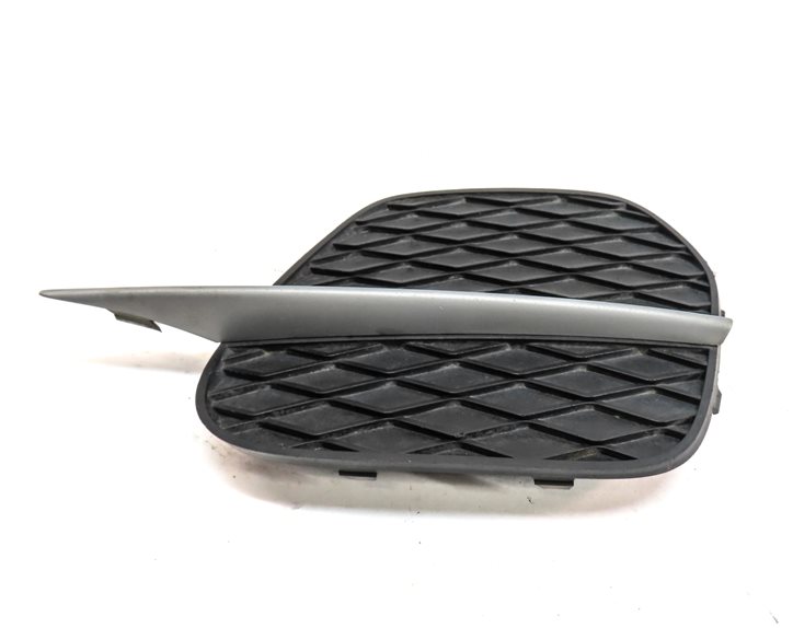 Thumbnail 3: 2011-2013 BMW X5 (E70) FRONT RIGHT PASSENGER LOWER BUMPER VENT GRILLE TRIM