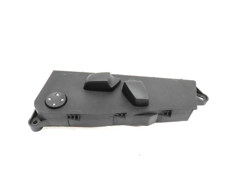 Thumbnail 5: 2011 BMW X5 (E70) FRONT RIGHT PASSENGER SEAT POSITION ADJUST SWITCH w/LUMBAR