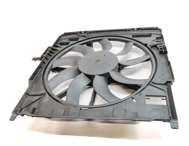 Thumbnail 2: 2009-2014 BMW X5 X6 (E70 E71) 3.0L N55 TURBO / 3.0L DIESEL COOLING FAN 850 WATT