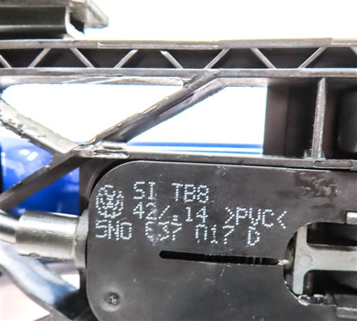Thumbnail 6: 15-18 AUDI A3 S3 RS3 TT (8V MK3) LEFT FRONT DRIVER KEYLESS DOOR HANDLE (Blue)